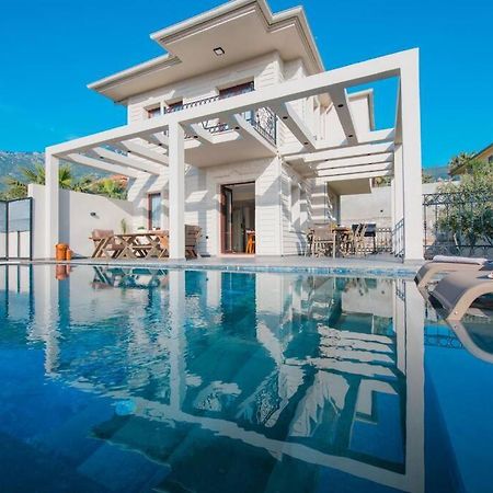 Havuzlu Korunakli Jakuzili Villa Fethiye Ngoại thất bức ảnh